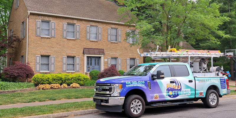 Exterior commercial cleaning