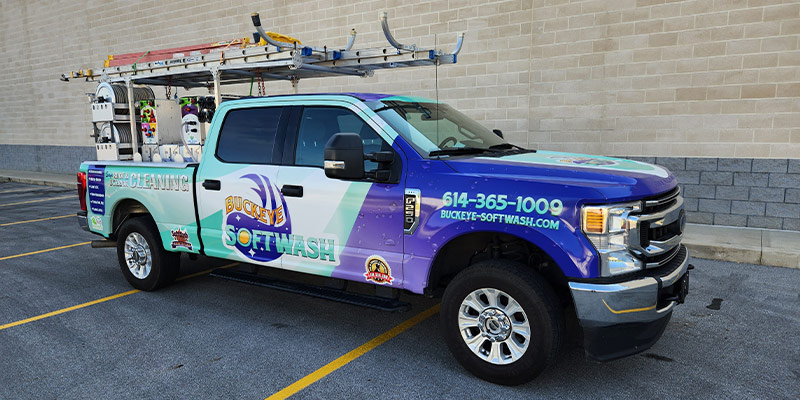 Exterior commercial cleaning